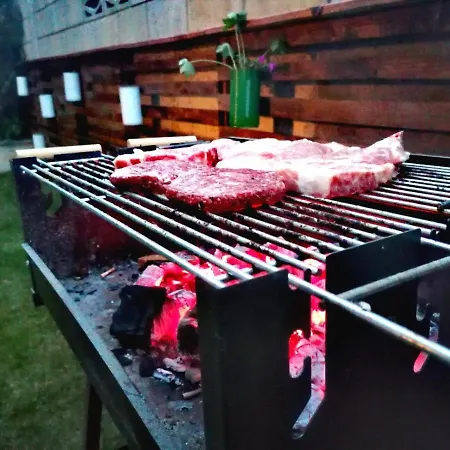 Lägenhet With Private Yard And Bbq *