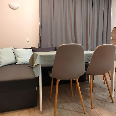 Apartment With Private Yard And Bbq Varna